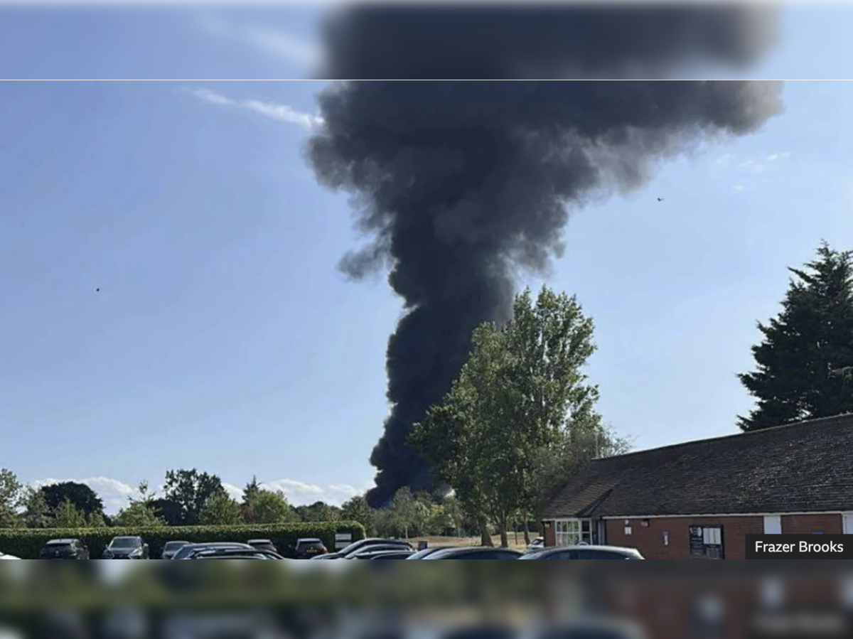 Plane crashes moments after takeoff at London’s Southend Airport