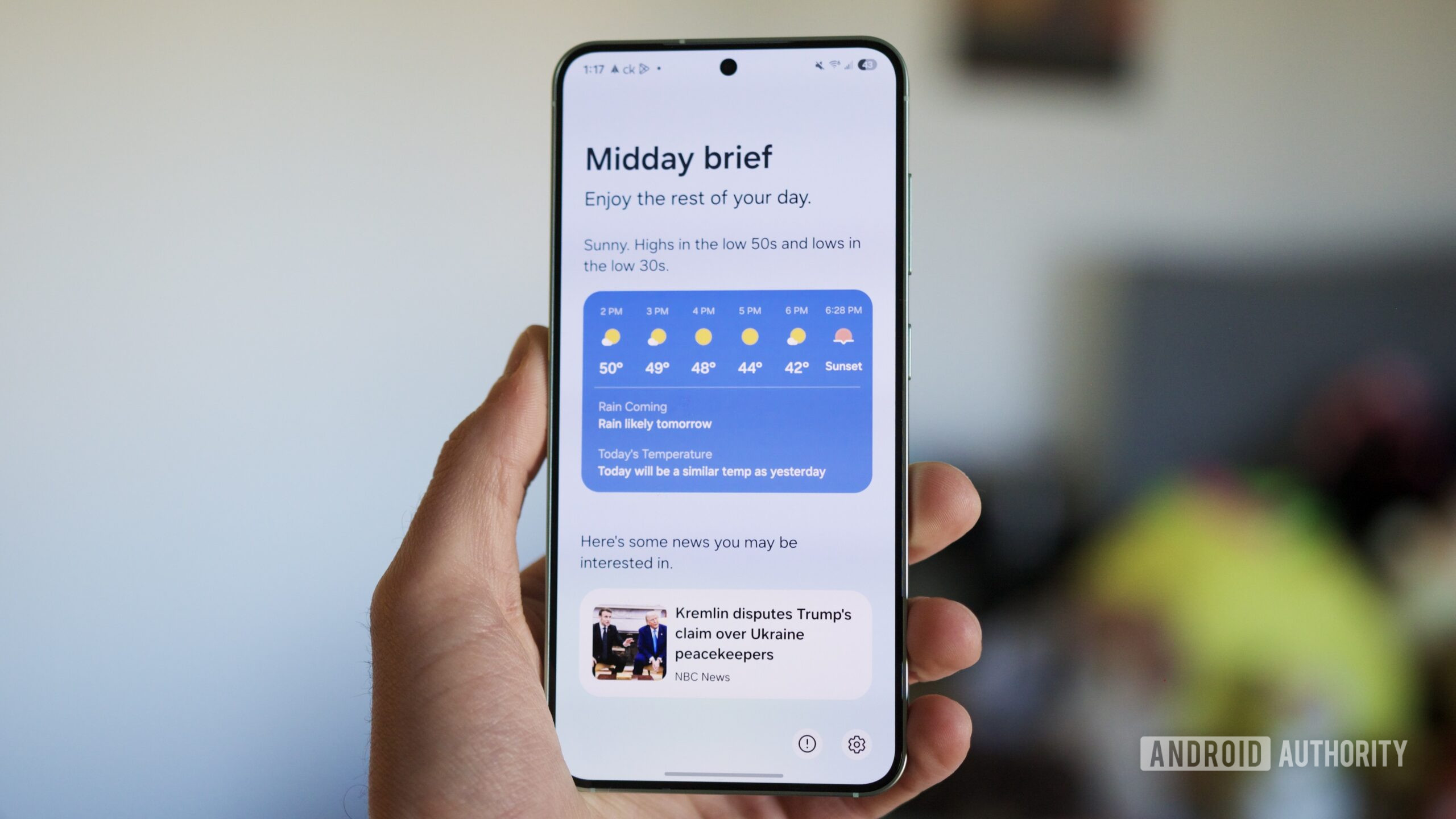 An UI 8 will now be sure that you won’t miss your birthday again
