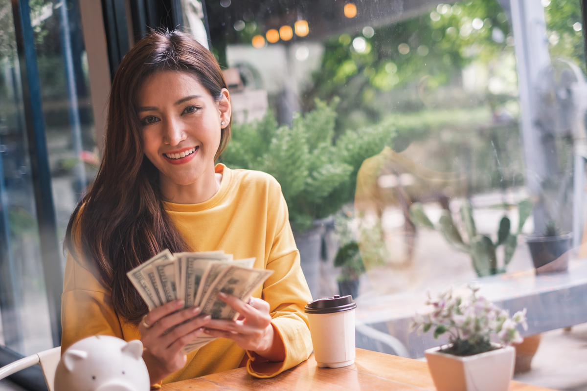 3 Top High-Yield Stocks to Buy in July to Collect Passive Dividend Income Every Single Month
